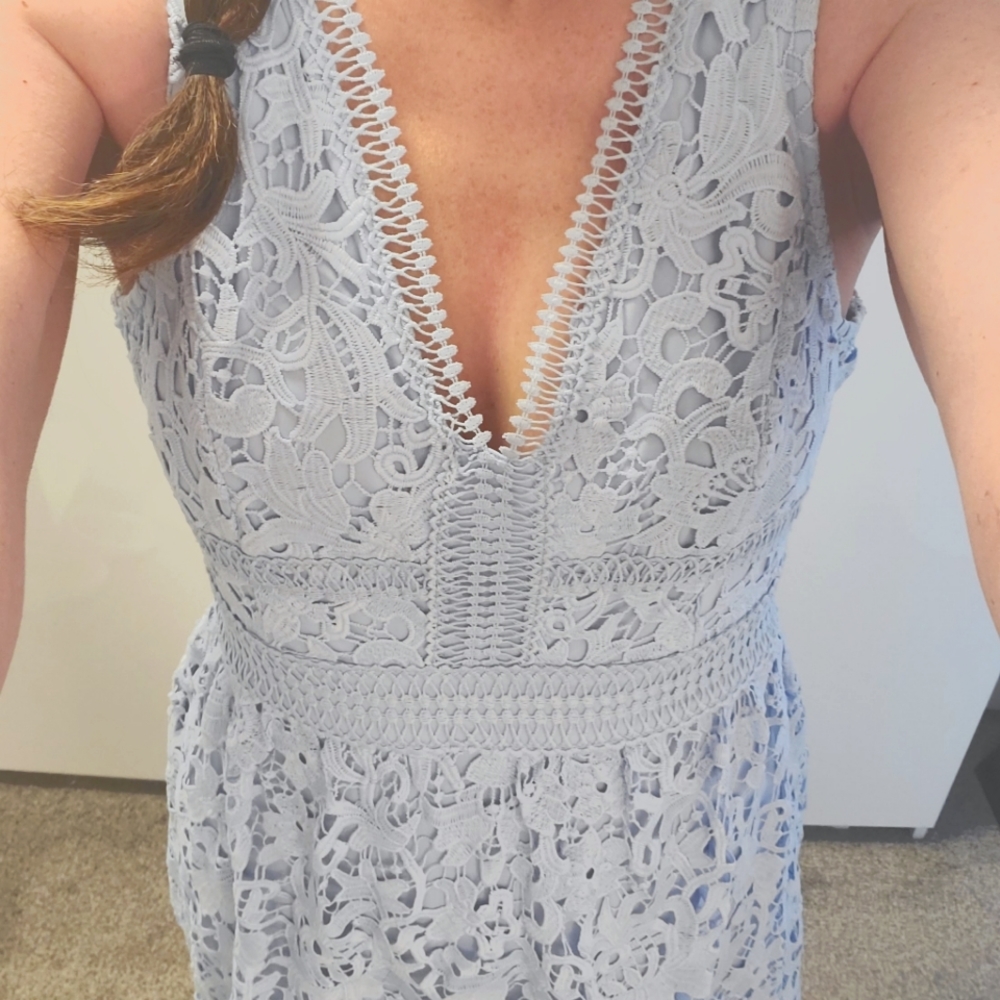 GUESS short cocktail dress - baby blue - size L - Picture 1 of 5
